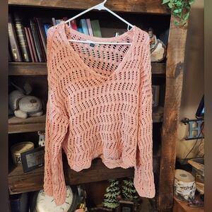 Women's American Eagle Pink Knit Sweater